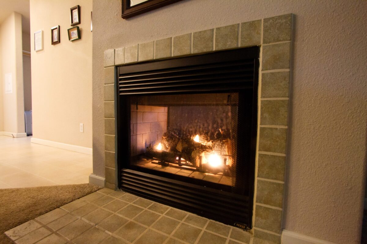 FPO: Finch Suite — Fireplace